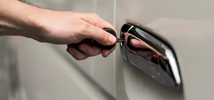 Why Choose Our Auto Locksmith Team in Kent, OH?